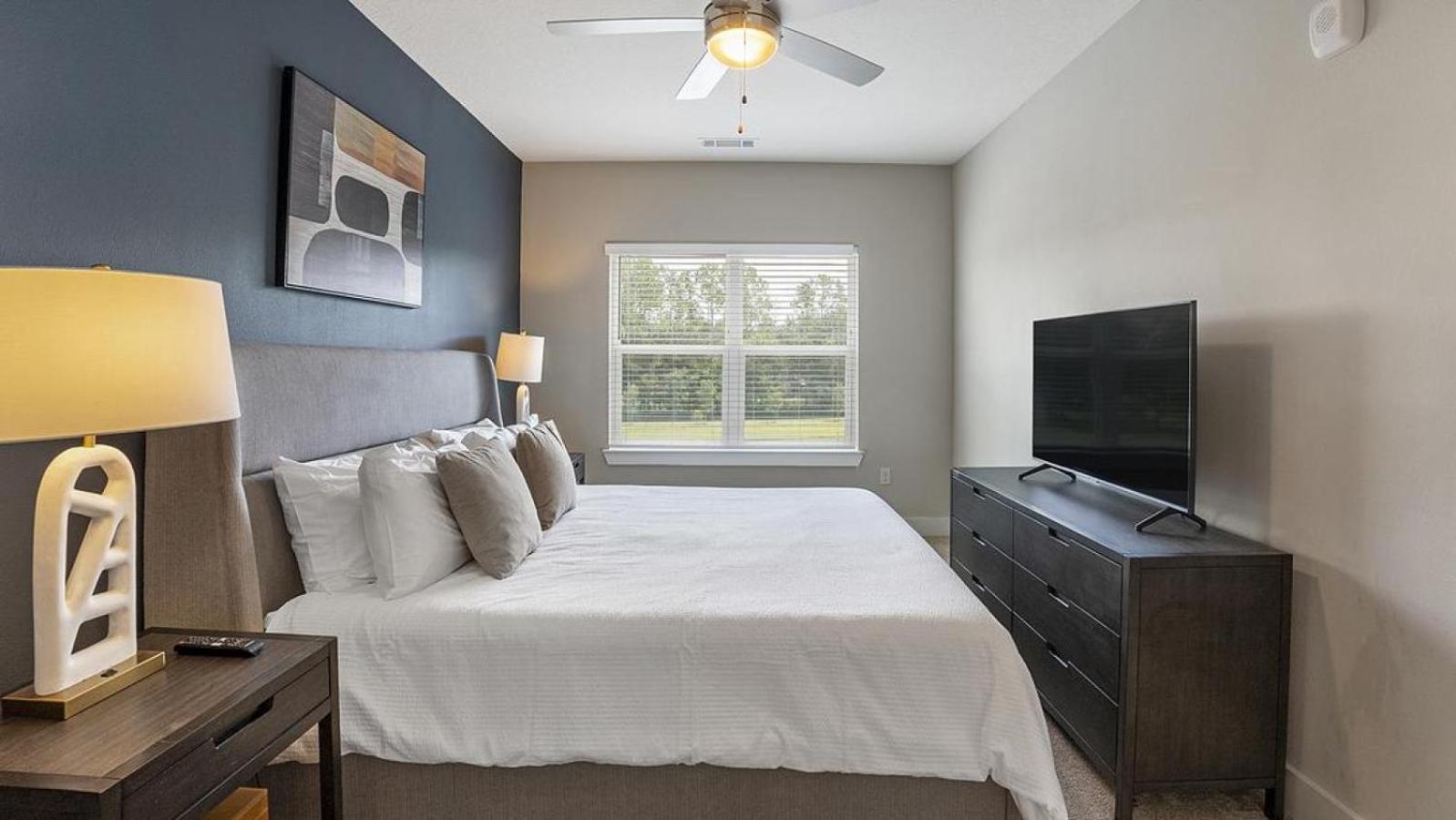 Landing At Village At Rayzor Ranch - 1 Bedroom In Rayzor Ranch Denton Exterior photo